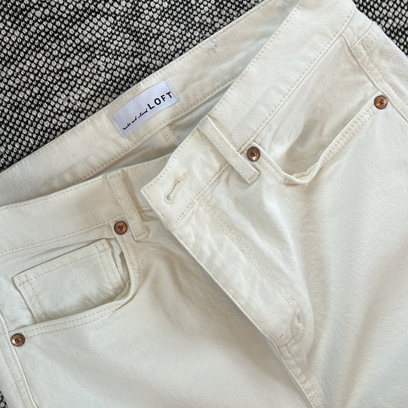 Made and loved LOFT off-white jeans - Picture 3 of 5